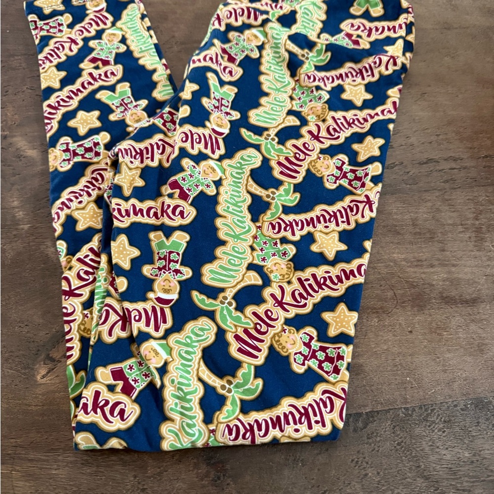 Festive One Size Blue Leggings with Gingerbread Print